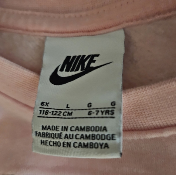 Nike Kids Pink Top and Black Leggings Set - Picture 7 of 7